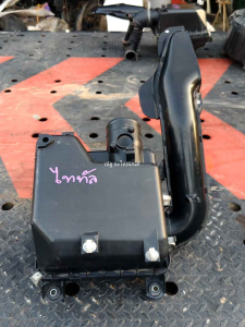 หม้อกรองอากาศ Mitsubishi Titan มือสองแท้ถอด(กรุณาตรวจสอบสินค้าไห้ดี ถ้าใม่แน่ใจให้แชทถามทางร้านก่อนสั่งสินค้า ทางร้านจะไม่รับคืนสินค้าในกรณี ไม่พอใจสินค้า หรือ สั่งสินค้าผิด ทางร้านไม่มีนโยบายคืนเงิน นอกจากสินค้าทางร้านเสียหาย)