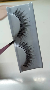 Bulumata atas natural 62medium lusinan 12pasang plus cover