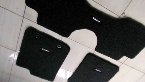 Karpet Mobil Agya
