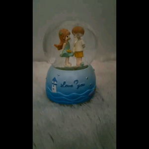 Kotak Musik Bola Salju Couple Autumn Snowball Hadiah Valentine