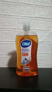 NEW Dial Pamper & Indulge Marula Oil 946ml Body Wash