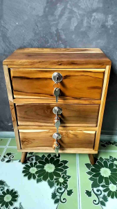 ตู้เก็บของ ตู้มินิมอล ตู้ไม้สัก 3ชั้นแบบมีกุญแจ และไม่มีกุญแจ ขนาด กว้าง28*สูง40*ลึก15เชนต์