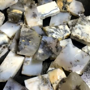 Batu Akik Dendrite Motif: Bahan Batu Akik Berkualitas Tinggi