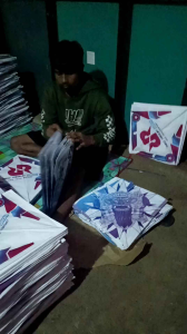 layangan kertas uk 58/bal