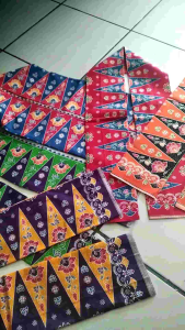 Syal Cukin Tumpal Betawi Anak & Dewasa Motif Segitiga