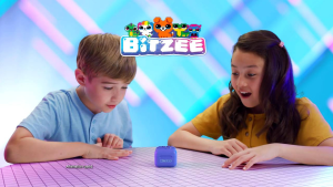 Bitzee interaktif toy digital pet and case with 15 animal Tamagotchi