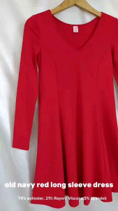 DRES WANITA PANJANG LENGAN NAVY RED\\n\\n Apa Itu DRES WANITA PANJANG LENGAN?\\n\\nDRES WANITA PANJANG LENGAN adalah pakaian yang dirancang khusus untuk wanita dengan lengan panjang. Model ini biasanya memiliki berbagai desain dan gaya yang dapat disesuaikan dengan kebutuhan Anda. DRES WANITA PANJANG LENGAN memiliki banyak kelebihan dan kekurangan, yang akan kita bahas di bawah ini.\\n\\n Kelebihan dan Kekurangan\\n\\nKelebihan dari DRES WANITA PANJANG LENGAN antara lain:\\n\\n- Menyediakan perlindungan tambahan dari sinar matahari dan cuaca dingin\\n- Memiliki desain yang elegan dan anggun\\n- Memungkinkan penampilan yang lebih formal dan profesional\\n\\nNamun, ada juga beberapa kekurangan dari DRES WANITA PANJANG LENGAN, seperti:\\n\\n- Bisa terasa panas di cuaca hangat\\n- Terkadang sulit untuk bergerak bebas\\n- Membutuhkan perawatan ekstra dibandingkan dengan pakaian pendek\\n\\n Tips Memilih DRES WANITA PANJANG LENGAN\\n\\nBerikut beberapa tips untuk memilih DRES WANITA PANJANG LENGAN yang tepat:\\n\\n- Pertimbangkan bahan yang digunakan, pastikan bahan tersebut nyaman dan mudah perawatannya\\n- Perhatikan desain dan warna yang sesuai dengan kepribadian Anda\\n- Pilih ukuran yang pas dan nyaman untuk tubuh Anda\\n\\n DRES WANITA TERBARU: NAVY RED\\n\\n Desain dan Fitur\\n\\nDRES WANITA NAVY RED terbaru hadir dengan desain yang menarik dan fitur-fitur yang memudahkan penggunaannya. Beberapa fitur unggulan dari DRES WANITA NAVY RED meliputi:\\n\\n- Warna navy red yang trendi dan modern\\n- Desain yang anggun dan elegan\\n- Lengan panjang yang memberikan perlindungan tambahan\\n\\n Cara Mengenakan DRES WANITA NAVY RED\\n\\nBerikut beberapa cara mengenakan DRES WANITA NAVY RED:\\n\\n- Cocok untuk acara formal seperti pernikahan atau pesta\\n- Pas untuk acara santai seperti piknik atau jalan-jalan\\n- Cocok digunakan sebagai pakaian kerja di kantor\\n\\n DRES WANITA TERMURAH: NAVY RED\\n\\n Kelebihan Harga Terjangkau\\n\\nDRES WANITA NAVY RED termurah menawarkan harga yang terjangkau tanpa mengorbankan kualitas dan kenyamanan. Beberapa kelebihan dari DRES WANITA NAVY RED termurah meliputi:\\n\\n- Harga yang terjangkau dan sesuai dengan budget Anda\\n- Kualitas bahan yang baik dan tahan lama\\n- Desain yang menarik dan modern\\n\\n Tempat Beli DRES WANITA NAVY RED Termurah\\n\\nBerikut beberapa tempat untuk membeli DRES WANITA NAVY RED termurah:\\n\\n- Toko online seperti Amazon, eBay, dan Shopee\\n- Toko offline seperti Zara, H&M, dan Uniqlo\\n- Toko lokal yang menjual pakaian wanita\\n\\n Bagaimana Menggunakan DRES WANITA PANJANG LENGAN?\\n\\n Kombinasi dengan Aksesoris\\n\\nBerikut beberapa cara mengkombinasikan DRES WANITA PANJANG LENGAN dengan aksesoris:\\n\\n- Gunakan sepatu hak tinggi untuk penampilan yang lebih formal\\n- Gunakan sandal atau sepatu flat untuk penampilan yang lebih santai\\n- Gunakan aksesoris seperti kalung, gelang, atau anting untuk menambah kesan elegan\\n\\n Tips Styling untuk Berbagai Acara\\n\\nBerikut beberapa tips styling untuk berbagai acara menggunakan DRES WANITA PANJANG LENGAN:\\n\\n- Untuk acara formal, gunakan DRES WANITA PANJANG LENGAN dengan sepatu hak tinggi dan aksesoris yang elegan\\n- Untuk acara santai, gunakan DRES WANITA PANJANG LENGAN dengan sandal atau sepatu flat dan aksesoris yang sederhana\\n- Untuk acara kerja, gunakan DRES WANITA PANJANG LENGAN dengan sepatu hak rendah dan aksesoris yang minimalis\n}