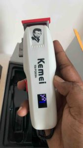 Kemei Hair Clipper KM-809A Electric Hair Cutting maching Wireless Trimmer Men Professional clipper machine rechargeable hair cut trimer White