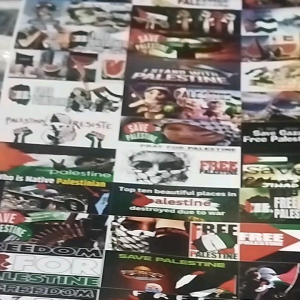 1LEMBAR STIKER PALESTINE / STIKER PALESTINE PIRAL DALAM SATU LEMBAR ISI 45KOTAK