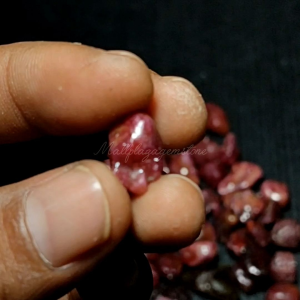 batu permata ruby madagaskar ( NO Treatment ) asli natural / batu ruby daging affrika asli / bahan batu ruby madagaskar