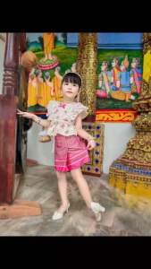 ชุดไทยลูกสาว🌸 กระโปรง+เสื้อปักฉลูลายดอกกุหลาย ดีเทลน่ารักสุดๆ🌸ใส่ทำบุญเหมาะกับทุกโอกาส พร้อมจัดส่ง🚗