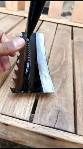 Cangkul Rumput Liar Gulma 2 in 1 Bahan Baja Gergraji Selendang