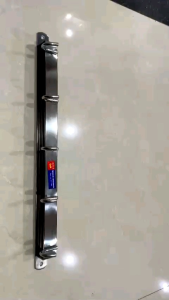Giá Inox Cài Dao Thớt Có 5 Móc Treo Đồ Dùng Đa Năng