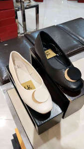 YONGKI KOMALADI‼️ sepatu wanita flat ringan dan empuk