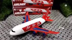 สินค้าขายดี! No.06r(airplain)เครื่องบินแอร์เอเชียชนถอยมีไฟมีเสียง หมุนตัวลำได้ ลำใหญ่ (lcjo8)​