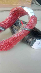KABEL LISTRIK TEMBAGA Kabel NYA 2.5mm SILUMAN 15  YARD  Warna HITAM DAN MERAH Kawat Tunggal Kabel yg biasanya untuk keperluan Instalasi Listrik perumahan  Kualitas Bagus.. tidak mudah terkelupas