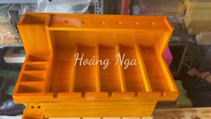 khay gỗ đựng tông đơ 5 ngăn màu vàng kt 50x25cm