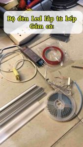 Đèn Led bếp tủkệ có cảm biếntrọn bộ 4m 5m 6m 8m 10m tặng băng dính phụ kiện đầy đủ.