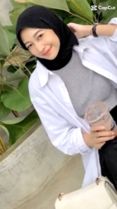 Manset Rajut Daisy: Aksesoris Wanita yang Unik & Elegan