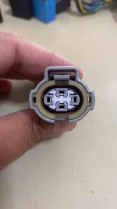 ปลั๊กรถยนต์เซนเซอร์ 4 พิน พร้อมสายไฟ ของแท้มือสองญี่ปุ่น (รหัสP407)