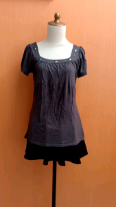 atasan kaos wanita abu tua M L cewek kerah kotak lengan pendek cute santai