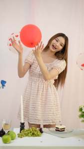 SWS - Fluffy Dress เดรสสั้น เดรสปาร์ตี้ ผ้าพริ้ว เดรสสีชมพูอ่อน เดรสลูกคุณ ใส่แล้วน่ารัก