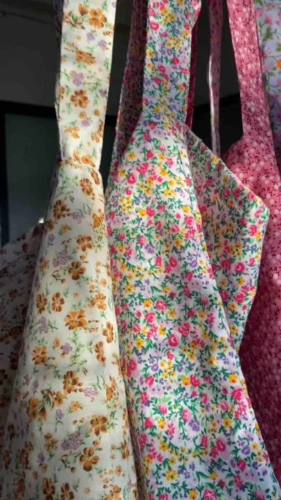 ミ🌷♡ กระเป๋าผ้าผูกโบว์ลายดอกไม้ ♡⋅₊˚ | Lazada.co.th
