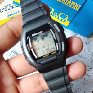 AJ SHOP Jam Tangan Q&Q MMW3P101Y Digital Data Bank Jam Tangan Sport Pria Rubber Strap