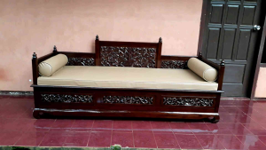 BALE BALE TAILAN KAYU JATI