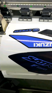 Tem rời SATRIA Fi 150cc - Mẫu F150 nền xám tem bóng [10 màu]. Chất liệu PPF Cao Cấp : 3 Lớp Chống Nước Chống Phai Màu. Nhãn Dán Decal