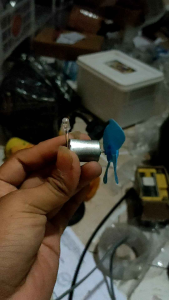 dinamo layangan ukuran kecil 3.-8volt plus kipas 5.6cm