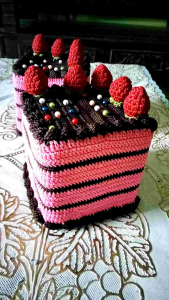 COVER KOTAK TISU PERSEGI BENTUK KUE ULANG TAHUN