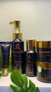 Paket Whitening & Acne: Perawatan Kulit Bebas Hadiah