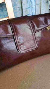 Hàng Si túi đeo vai da bê