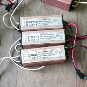Nguồn driver led 3w 5w 7w 12w chống nước (hàng cũ)