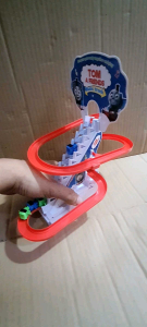 Mainan Anak Seluncuran Bebek Murah Lampu dan Musik