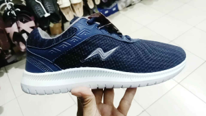 sepatu sport newera