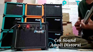 Amplifier Gitar Listrik - Ampli Gitar Mini 4Inch Sudah Distorsi Aux+Phones
