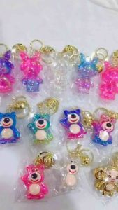 CUTE KEYCHAIN KEYRING Acrylic Electroplating GradiePlated Strawberry Bear Space Rabbit Monkey Bearbrick电镀草莓熊太空兔暴力熊锁匙圈