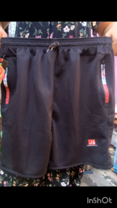 Celana pendek atas lutut boardshotsaku resletingvolifutsal.pd.aparel