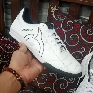 Sepatu Futsal Ortus Full Jahitan Ukuran 39 sampai 43