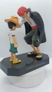 Mô hình One Piece - Monkey D Luffy và Shanks tóc đỏ - Hoạt cảnh Shanks mất tay vì cứu Luffy khóc nhè - Cao 18cm