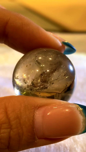 SSlive Fan Benefits ✨ Special Offer – First Come First Serve 🉐  A batch of crystal spheres is now available: Red Rabbit Hair Quartz Starry Sky Tea Quartz Black Rutilated Quartz Pure Smoky Quartz and Butterfly Rainbow Azeztulite White Quartz.  Rabbit