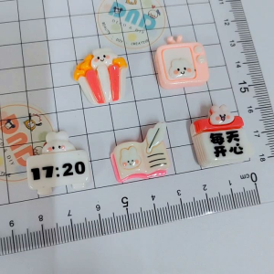亮面小兔系列 奶油胶发夹手机壳发饰咕卡钥匙扣diy材料树脂配件 Rabbit Resin Charms Cream Glue Diy Accessories Decor Phone Case Hairclip Keychain Guka Earring Resinart Resincraft Handmade Handcraft Jewelry Material Hadiah DC874 DND