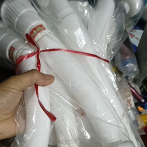 xi phông trâu rửa mặt nhựa rẻo ống xun co rắn ra vào lắp cho trâu rửa mặt chịu đc nhiệt độ của nóng lạnh. chất lượng cao