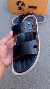 Sandal Kulit Insol Pria: Desain Modern & Nyaman