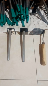 paket hemat isi 3 pcs cangkul garuk rumput - alat pembersih gulma - alat pemotong rumput berkebun