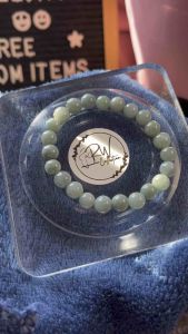 Jadeite natural stone bracelet 8mm bead size 16cm wrist size