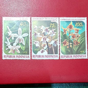 Prangko Indonesia klasik Koleksi Kuno 3 Pcs Seri ANGGREK78 Tahun 1978 UN USED