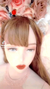 Vòng hoa trend to- kiếp này cài hoa trên tóc- kiếp sau mỹ mạo như hoa